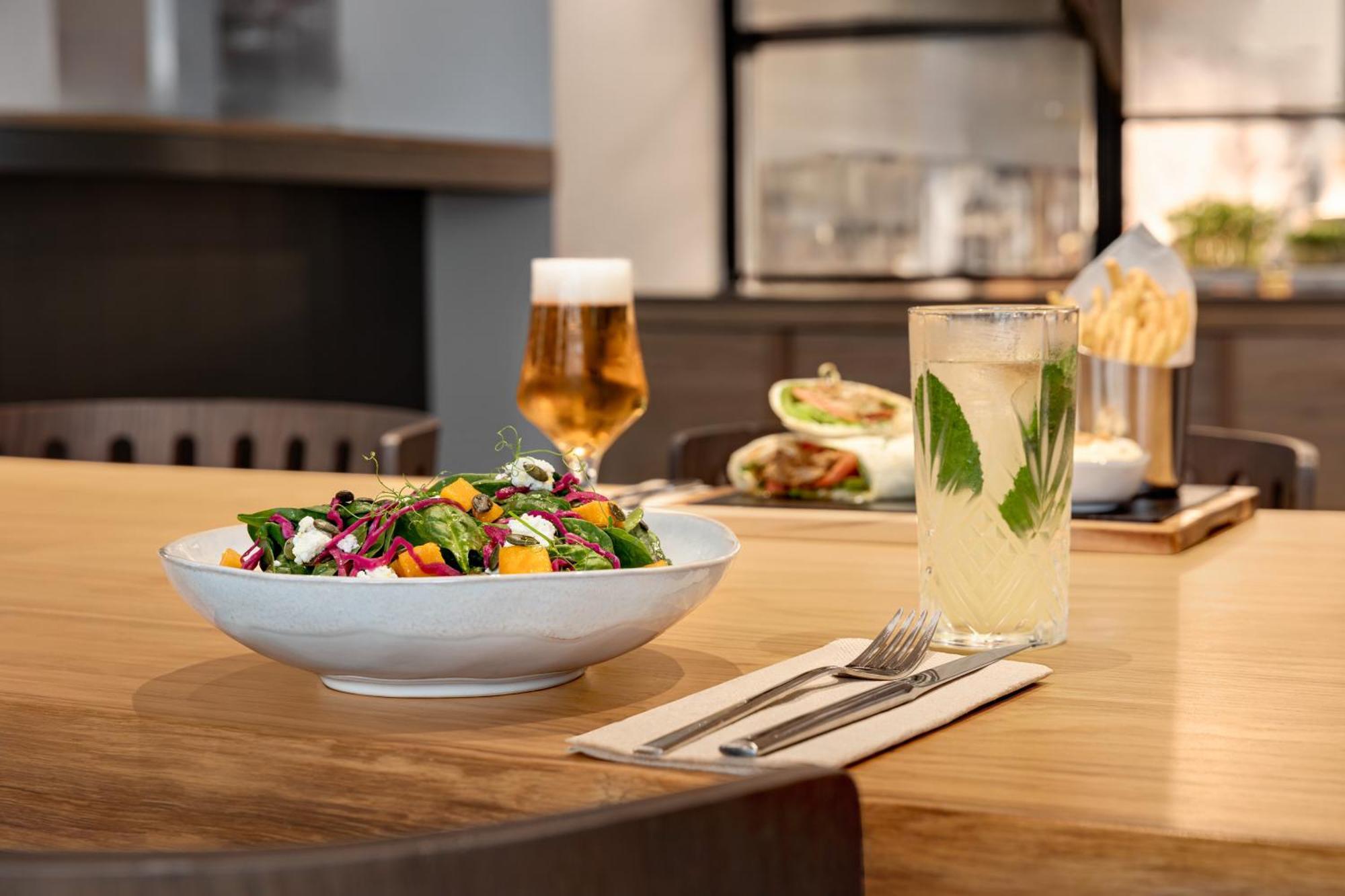 Holiday Inn Express Porto - Boavista By Ihg Ngoại thất bức ảnh